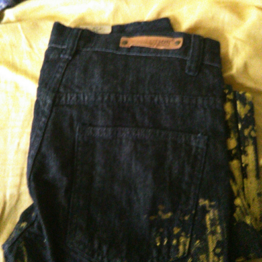 Jeans